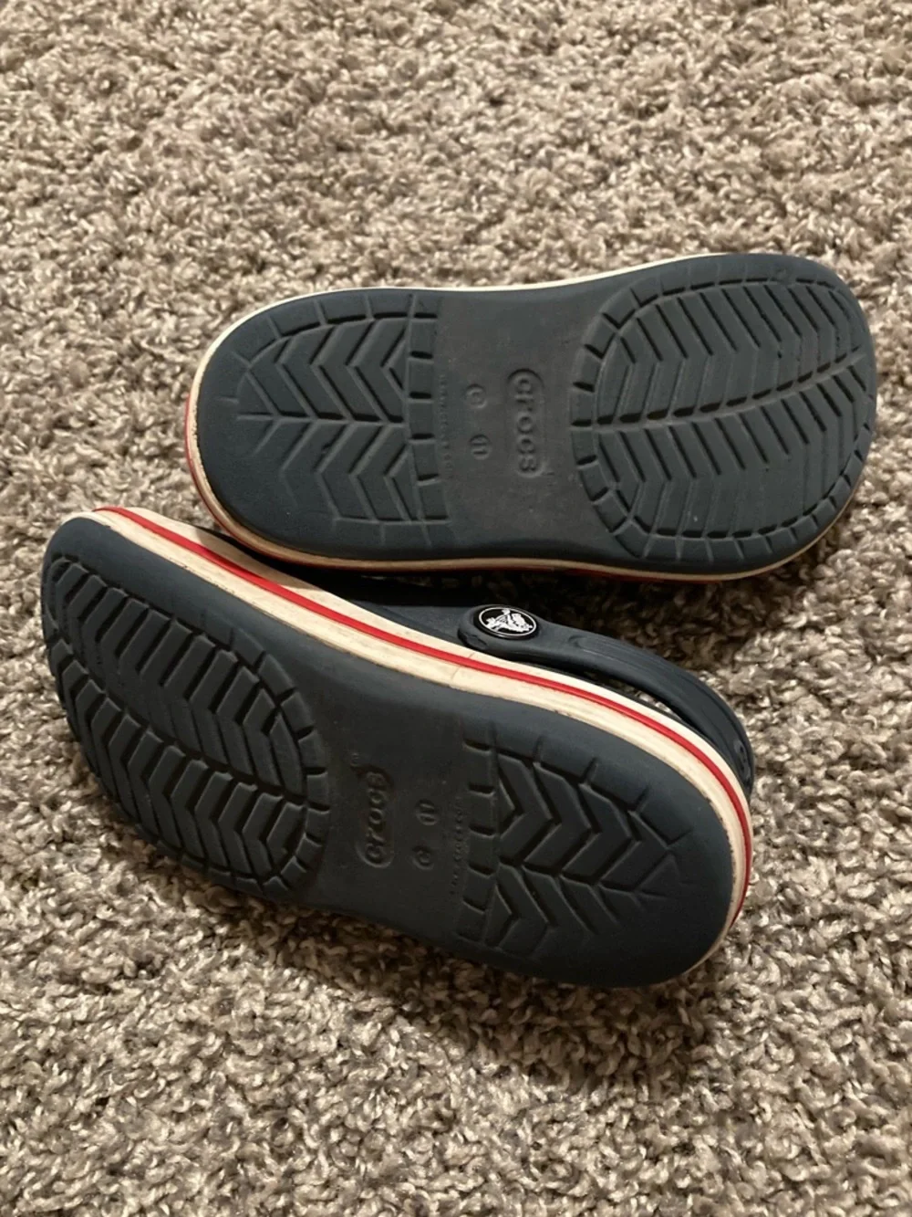 CROCS Kids Navy Clogs with Red and White Trim size 11